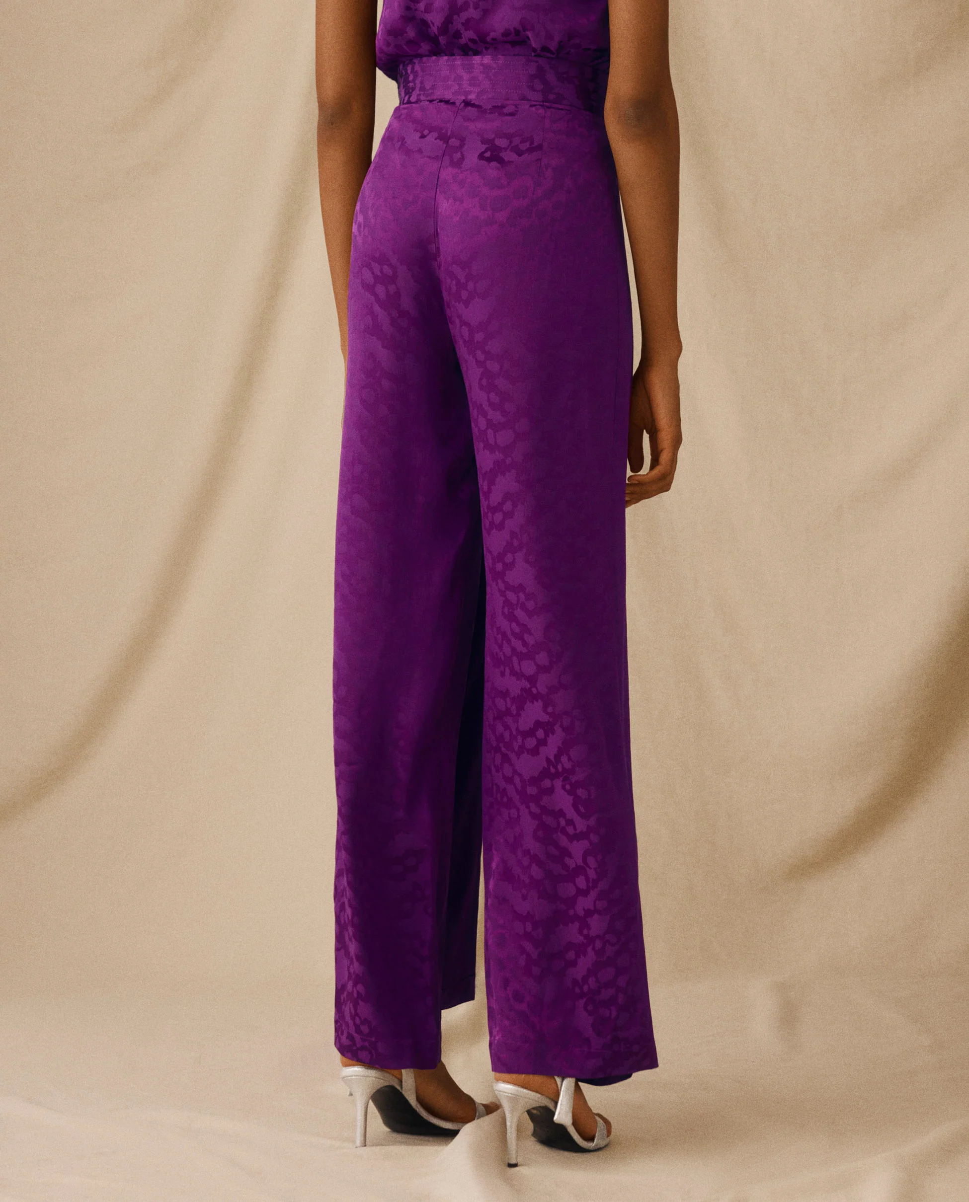 ELAINE | Magenta Jacquard Wide-Leg Trousers - Image 4